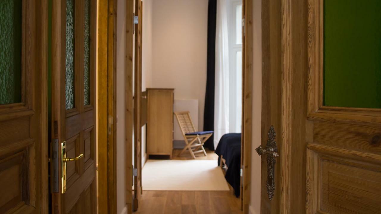 City-Apartment Berlin Charlottenburg Luaran gambar