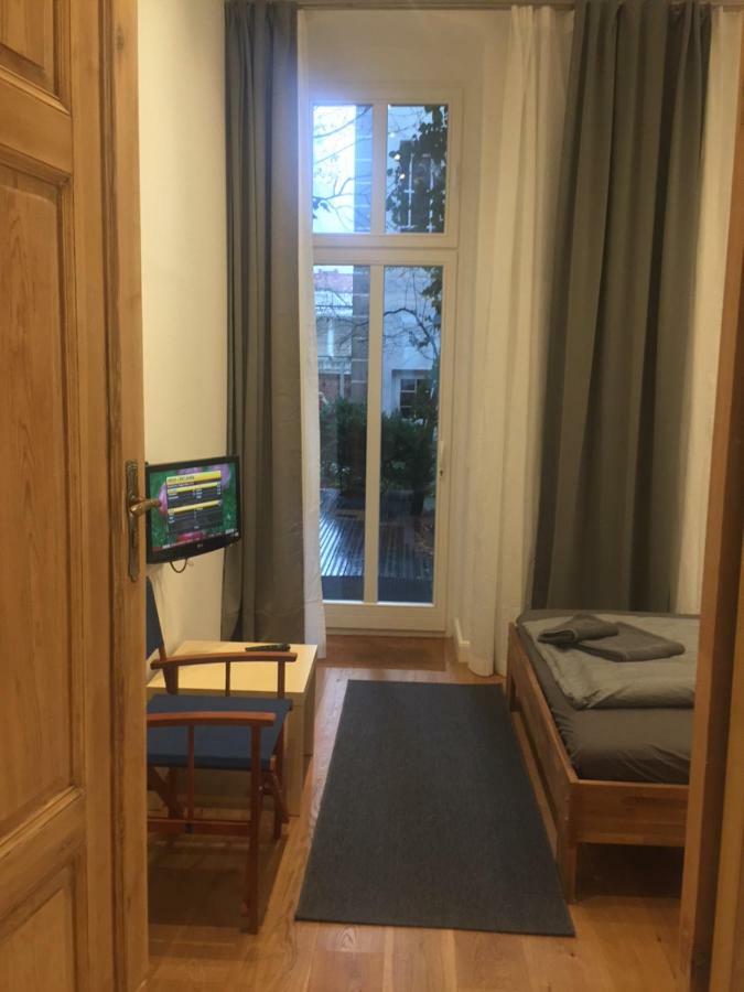 City-Apartment Berlin Charlottenburg Luaran gambar
